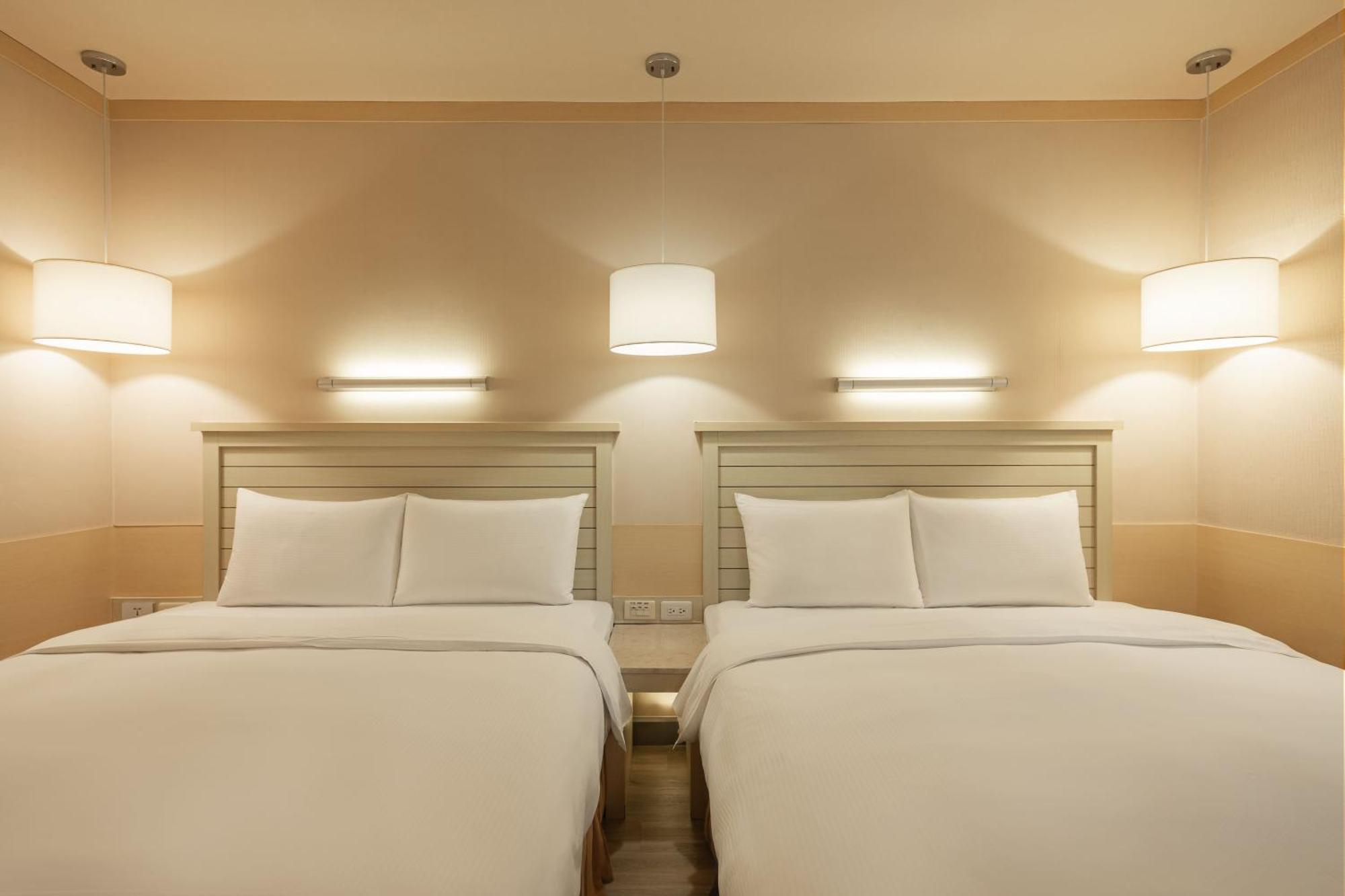 Kindness Hotel - Jhong Jheng Kaohsiung Zimmer foto