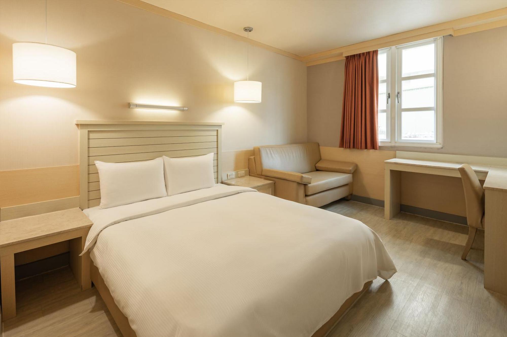 Kindness Hotel - Jhong Jheng Kaohsiung Zimmer foto